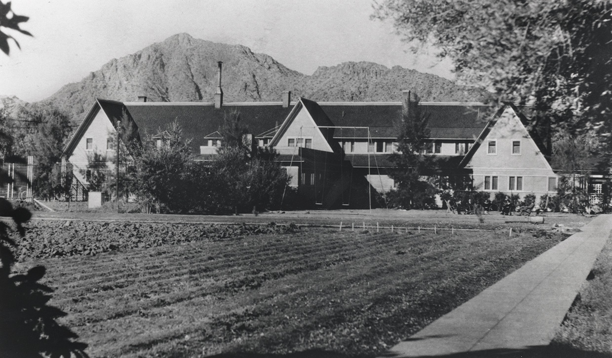 The Ingleside Inn stands near Camelback Mountain in an undated photo.