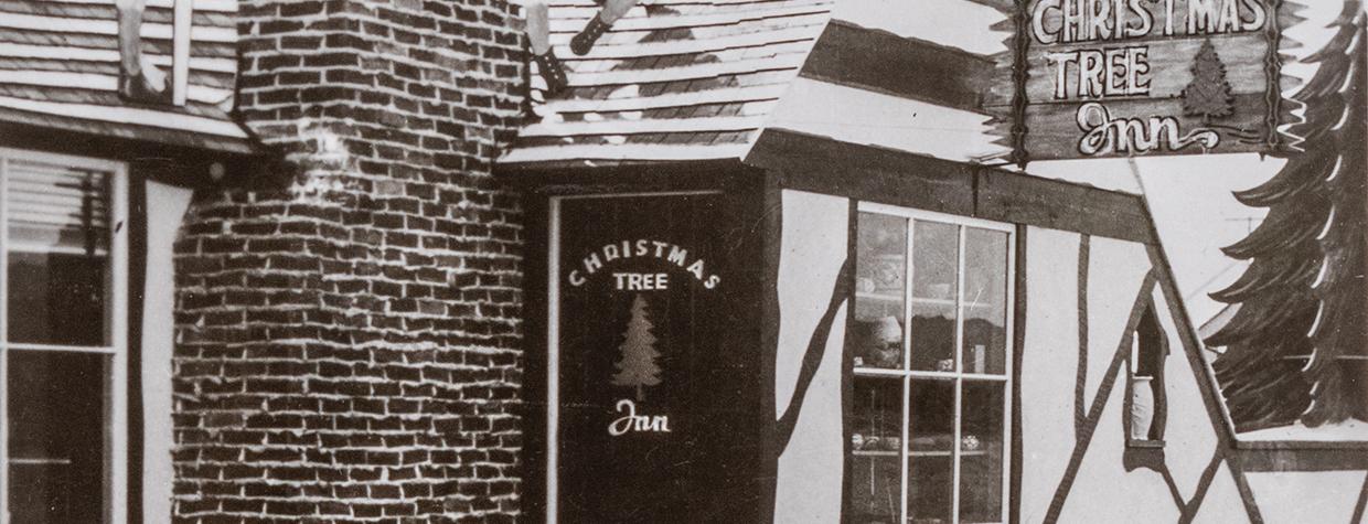 Photograph of the Christmas Tree Inn, Santa Claus, Arizona.