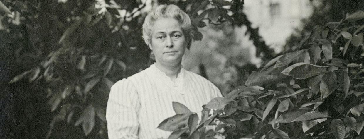 Pioneering ornithologist Florence Merriam Bailey is shown in an undated portrait. Bailey’s method of quietly observing her subjects helped usher in the modern approach to birding and birdwatching. | Smithsonian Institution