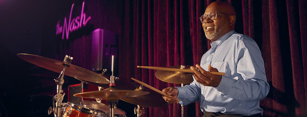 Photograph of Lewis Nash playing the drums by Thomas Ingersoll