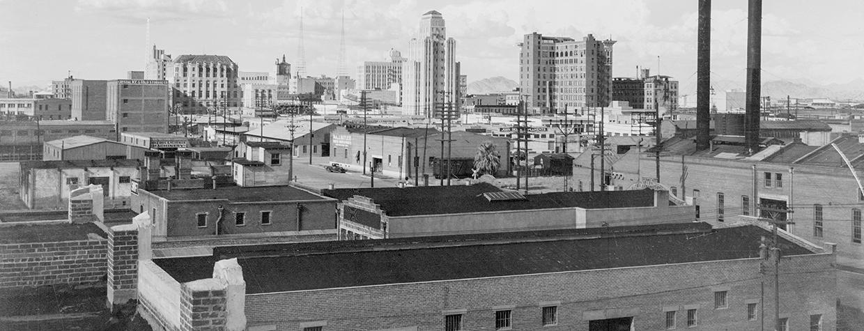 The Phoenix skyline unfurls in a view from September 1933. | William and James McCulloch