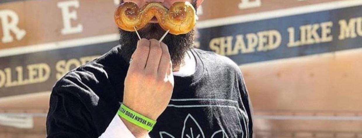 mustache pretzels.jpg