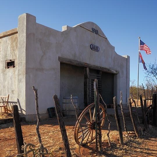 drive_s_ghosttowntrail0313.jpg