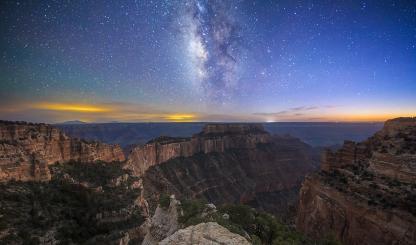 Stars and the Milky Way fill the night sky over Wotans Throne in a view from Cape Royal, on the Grand Canyon’s North Rim. The Canyon’s world-renowned dark skies have made it a haven for stargazers — and, since 2021, the home of an astronomer-in-residence program sponsored by Grand Canyon Conservancy. | Sean Parker