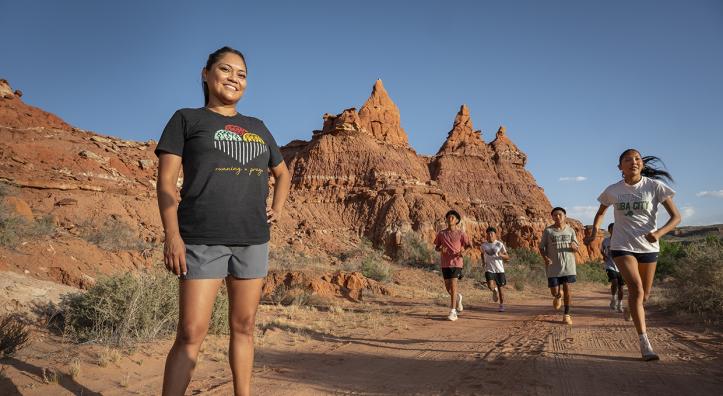Wendi Lewis’ running roots are deep. She’s a three-time Hopi High School state champion and the founder of apparel brand Hohongvit, as well as the founder of The Hopi Distance Project. | Dawn Kish