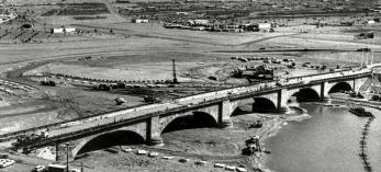 London Bridge in Lake Havasu City in 1971
