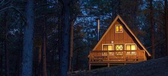 0815_arizonamountaincabins.jpg