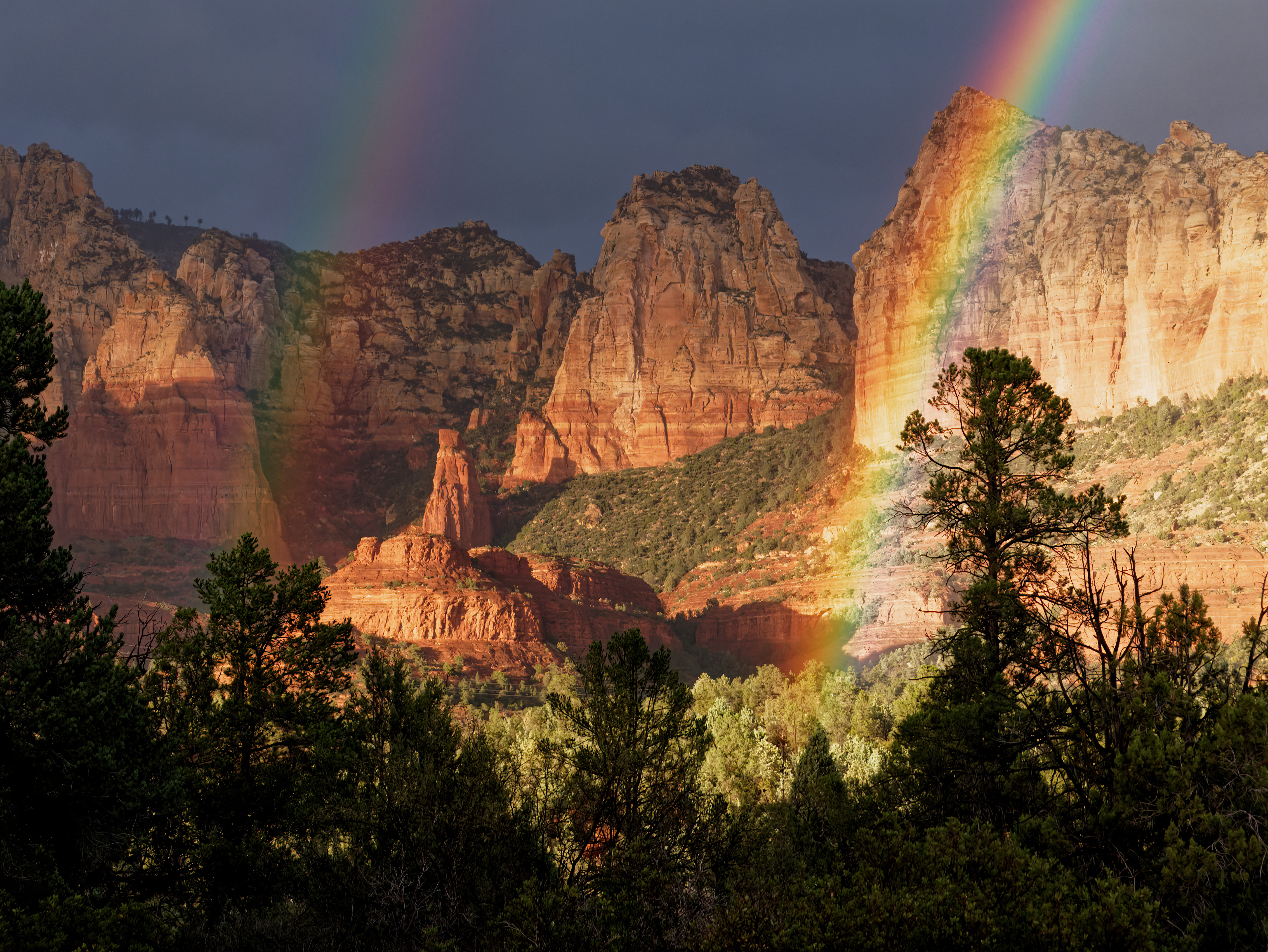 Photo by Stephen Kalinowski  |  Double rainbows after a storm in Red Rock Country
