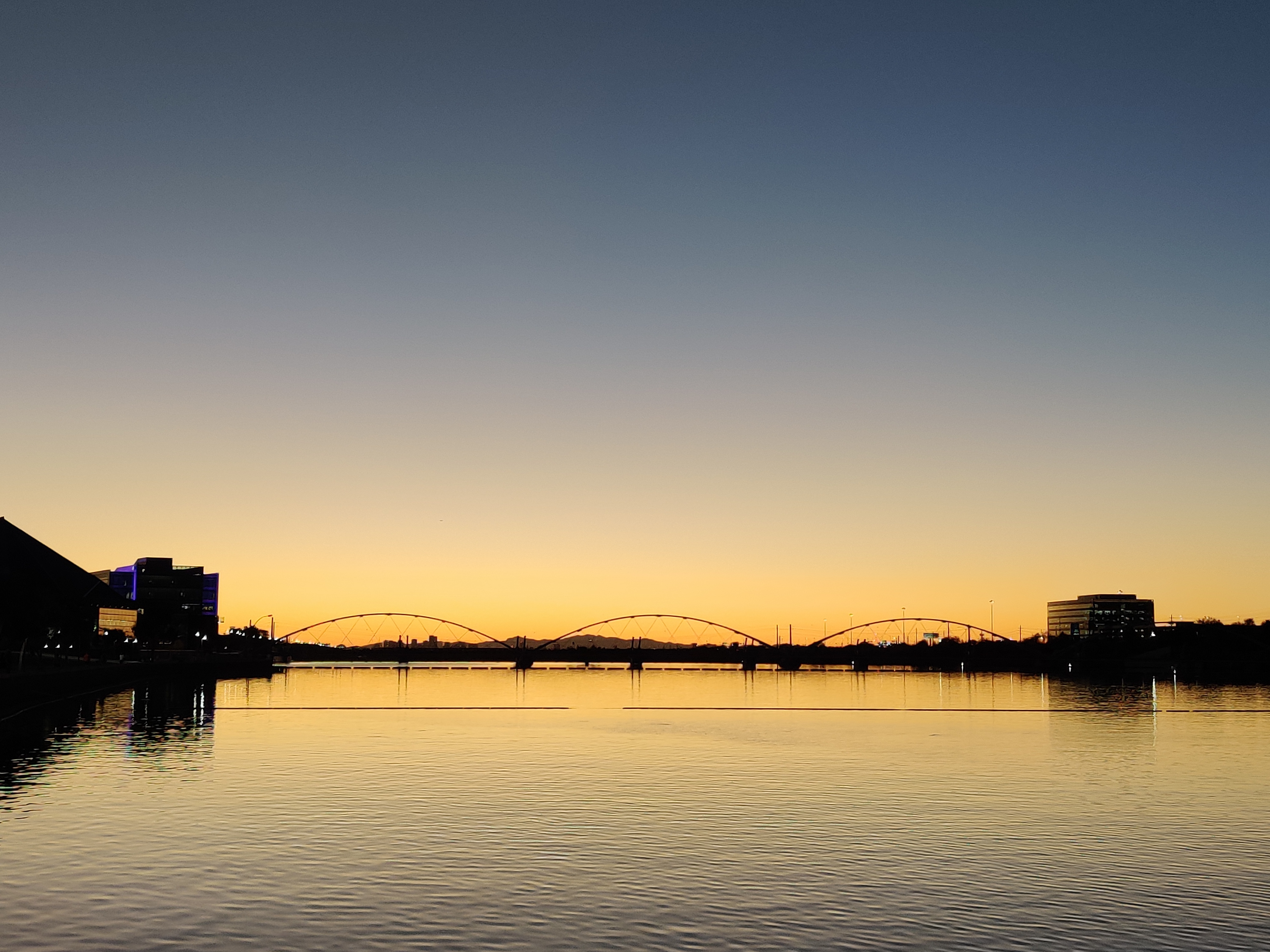 Photo by Gabriel Vera  |  A sunset picture of Tempe Town Lake 